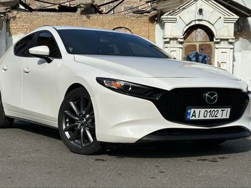 Авто Mazda 3 2019 № 8937024