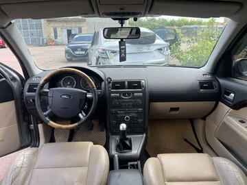 Авто Ford Mondeo 2003 № 8937047