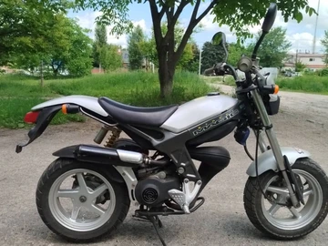 Авто Suzuki Aerio 2000 № 8937076