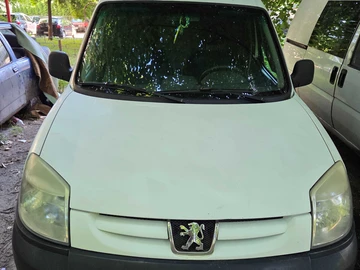 Авто Peugeot Partner 2006 № 8937112