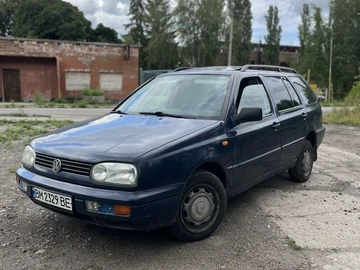Авто Volkswagen Golf 1996 № 8937113
