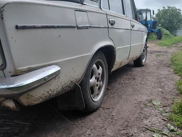 Авто ВАЗ 2103 1974 № 8937243