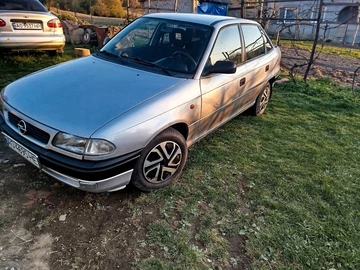 Авто Opel Astra 1998 № 8937438