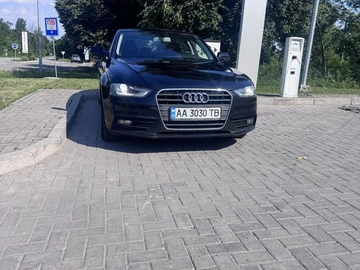 Авто Audi A4 2014 № 8937454