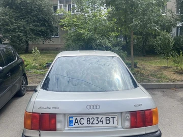 Авто Audi 80 1988 № 8937596