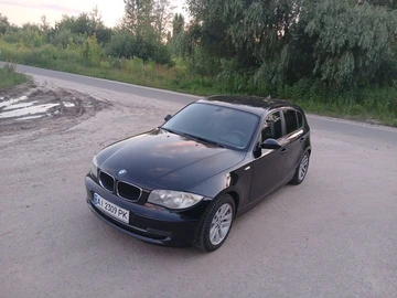 Авто BMW 1 Серия 2005 № 8937613