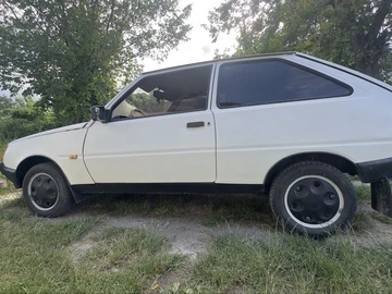 Авто ЗАЗ 1102 1993 № 8937646