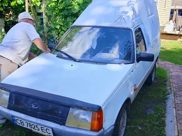 Авто ЗАЗ Таврия 2002 № 8937656