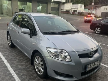 Авто Toyota Auris 2008 № 8937692