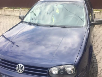 Авто Volkswagen Golf 2001 № 8937709