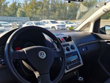 Авто Volkswagen Touran 2009 № 8937727