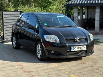 Авто Toyota Auris 2007 № 8937797