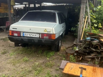 Авто ВАЗ 21099 2002 № 8937991