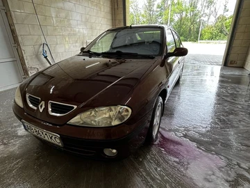 Авто Renault Megane 2000 № 8938007