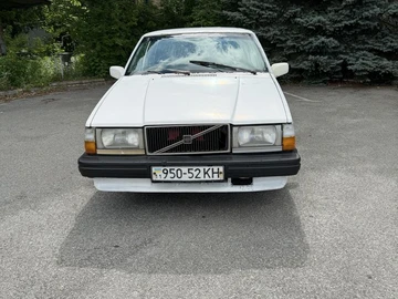 Авто Volvo 760 1987 № 8938085