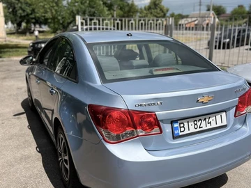 Авто Chevrolet Cruze 2010 № 8938101