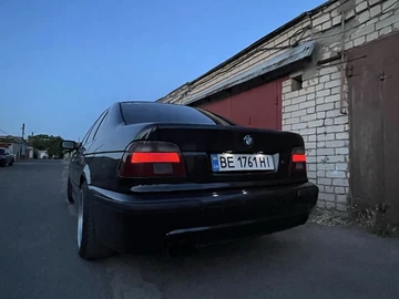 Авто BMW 5 Серия 2003 № 8938289