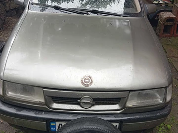 Авто Opel Vectra 1989 № 8938344
