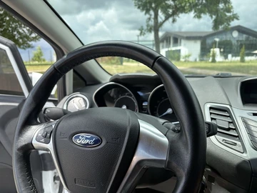 Авто Ford Fiesta 2016 № 8938353