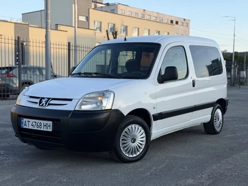 Авто Peugeot Partner 2008 № 8938417