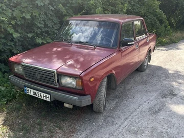 Авто ВАЗ 2107 1995 № 8938500