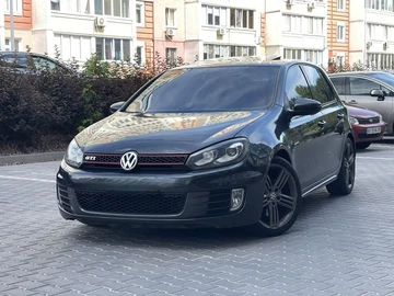 Авто Volkswagen Golf 2010 № 8938626