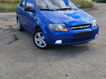 Авто Chevrolet Aveo 2005 № 8938678