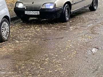 Авто Opel Omega 1988 № 8938772