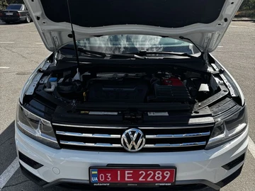 Авто Volkswagen Tiguan 2017 № 8938807