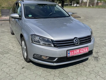 Авто Volkswagen Passat Variant 2011 № 8939041