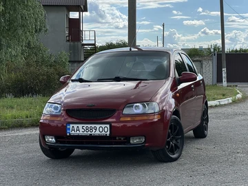 Авто Chevrolet Aveo 2005 № 8939068