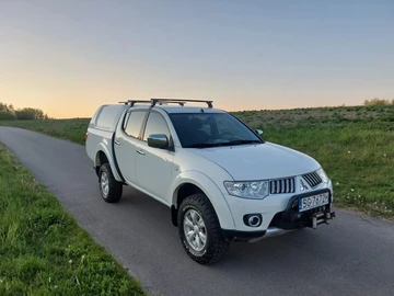 Авто Mitsubishi L 200 2008 № 8939141