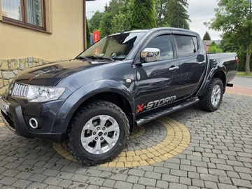 Авто Mitsubishi L 200 2006 № 8939163