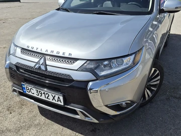 Авто Mitsubishi Outlander 2020 № 8939175