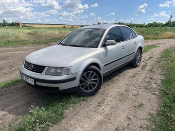 Авто Volkswagen Passat Variant 1999 № 8939190