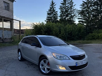 Авто Opel Astra 2012 № 8939250