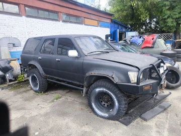 Авто Toyota 4Runner 1999 № 8939255