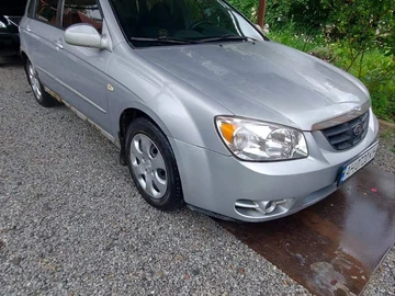 Авто KIA Cerato Forte  2005 № 8939287