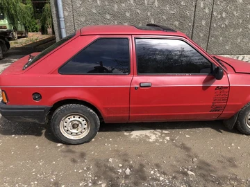 Авто Ford Escort 1988 № 8939294