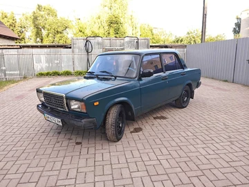 Авто ВАЗ 2107 2004 № 8939295