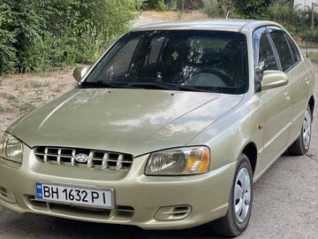 Авто Hyundai Accent 2000 № 8939344