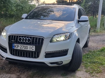 Авто Audi Q7 2015 № 8939354