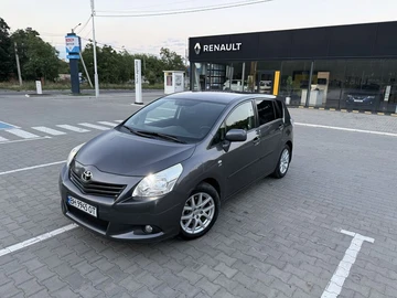 Авто Toyota Verso 2010 № 8939440