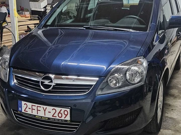 Авто Opel Zafira 2012 № 8939542