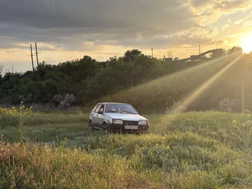 Авто ВАЗ 21093 2001 № 8939890