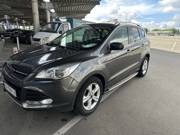 Авто Ford Escape 2015 № 8939892