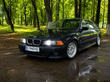 Авто BMW 5 Серия 1998 № 8939912