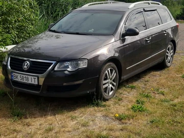 Авто Volkswagen Passat Hatchback 2008 № 8940028