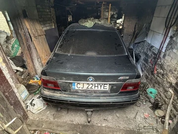 Авто BMW 5 Серия 2002 № 8940029