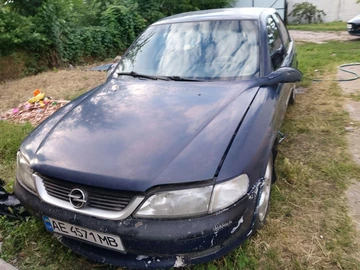 Авто Opel Vectra 1998 № 8940059